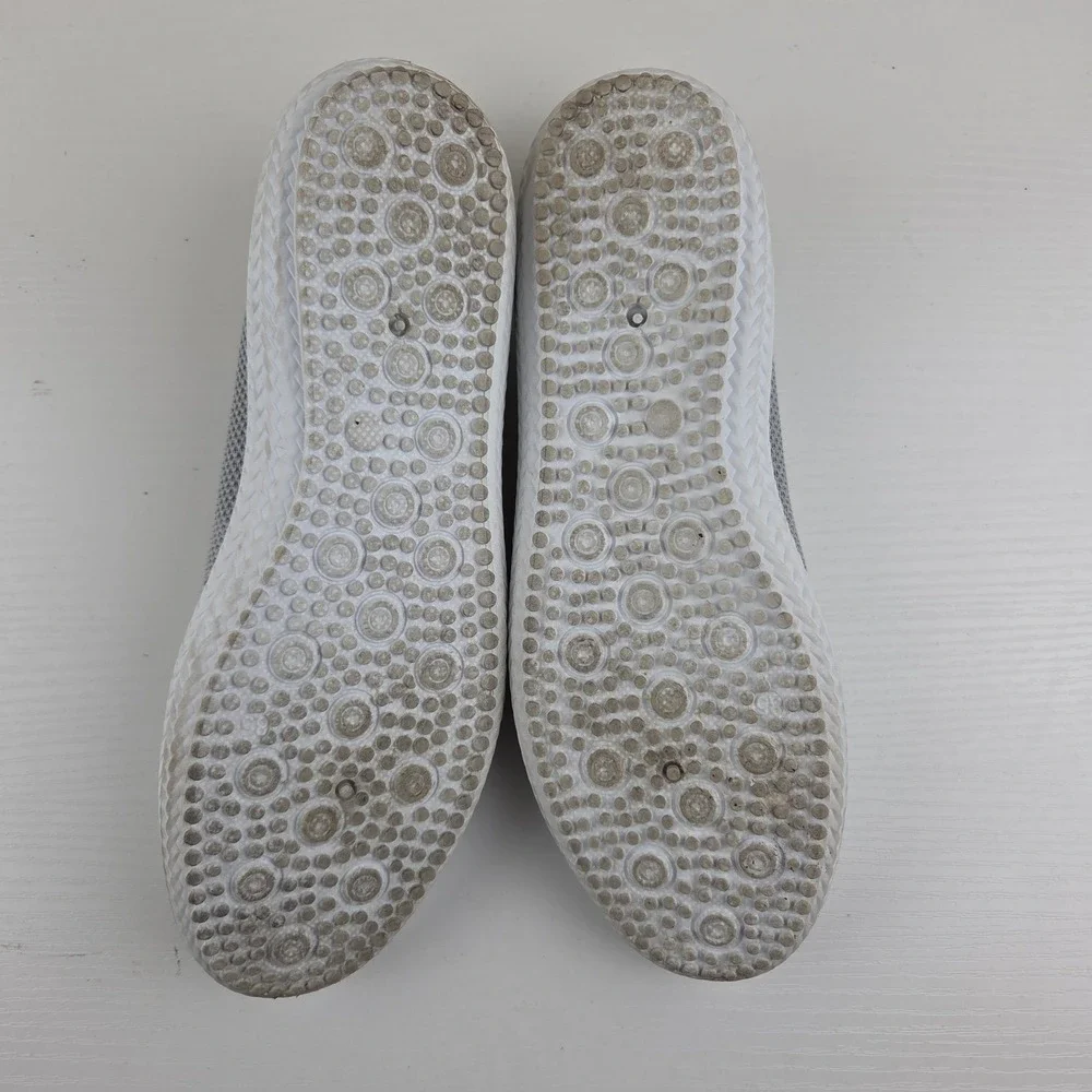 Tommy Bahama Women 8.5 Gray Slip On Shoe Boat Comfort‎